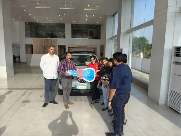 VinFast Delivery Image